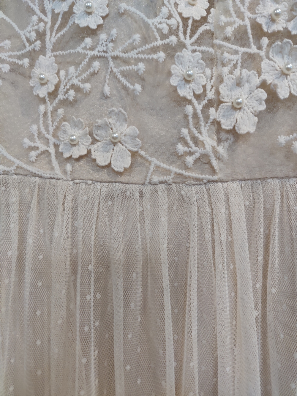 SHEIN Cream Floral Appliqué Maxi Dress - Picture 3 of 5